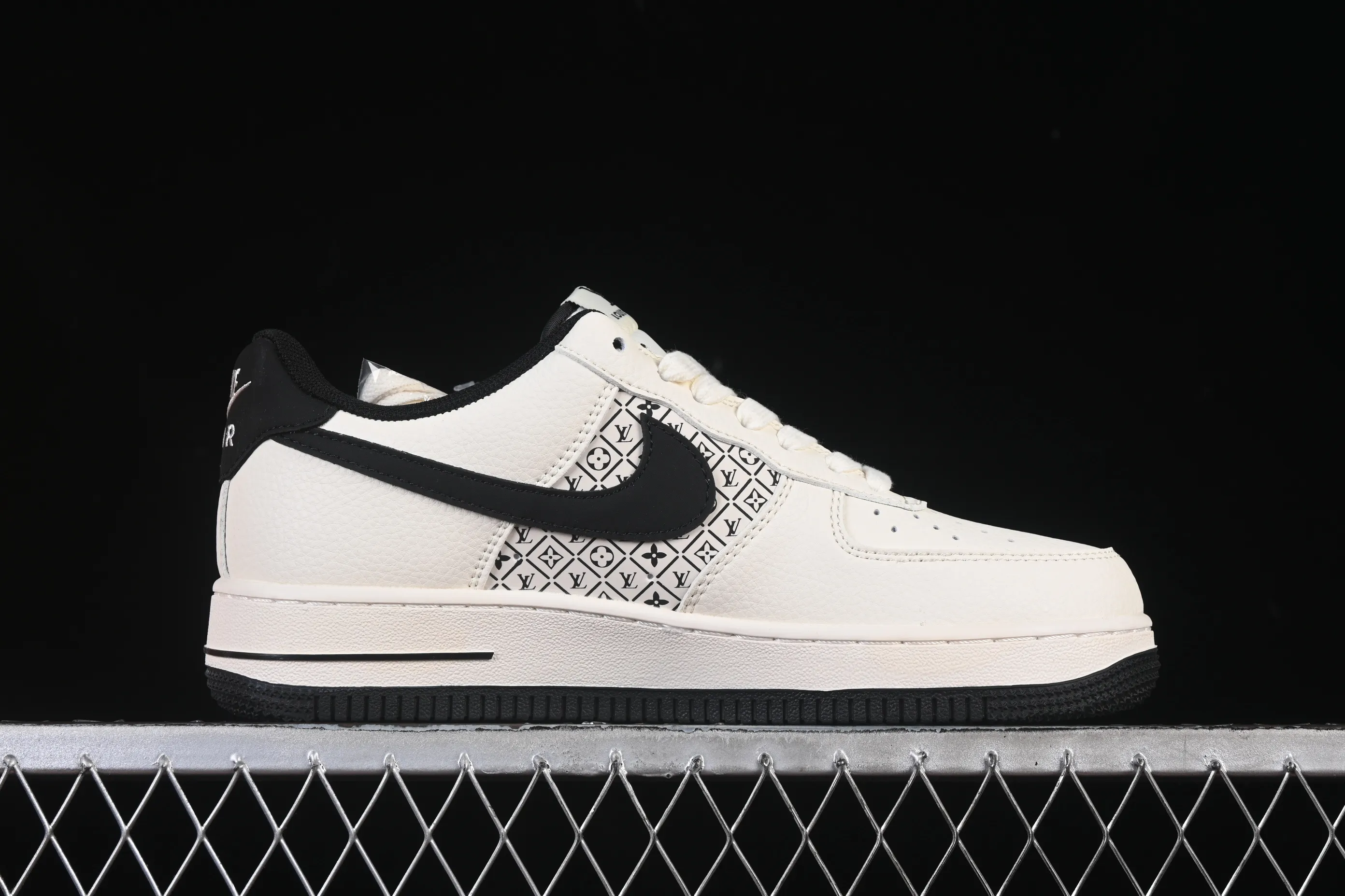 All categories Nk Air Force 1 Air Force series Nk Air Force 1 Low Air Force low-top Nike Air Force 1'07 Low Air Force 1 low-top casual sneakers XD2588-601